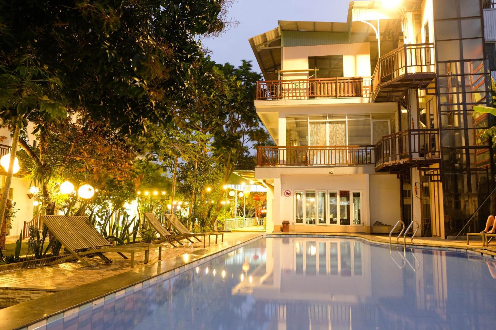 Paradise Hotel Хойан Экстерьер фото