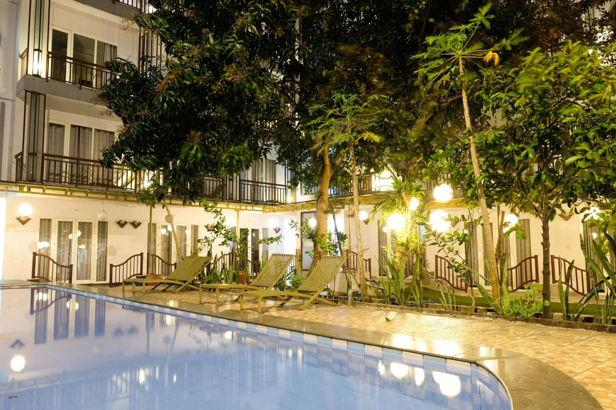 Paradise Hotel Хойан Экстерьер фото