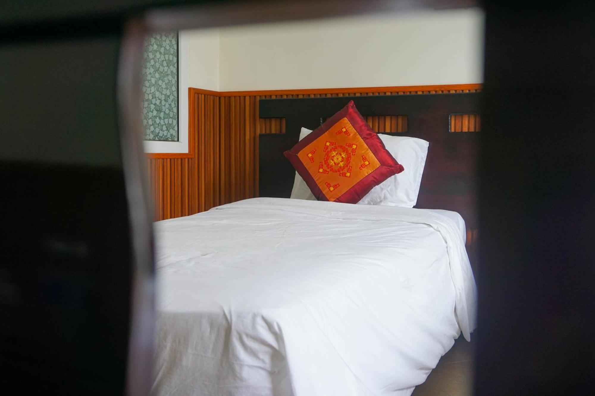Paradise Hotel Хойан Экстерьер фото